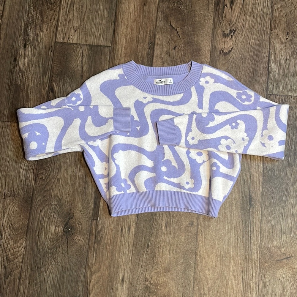 Hollister Sweater